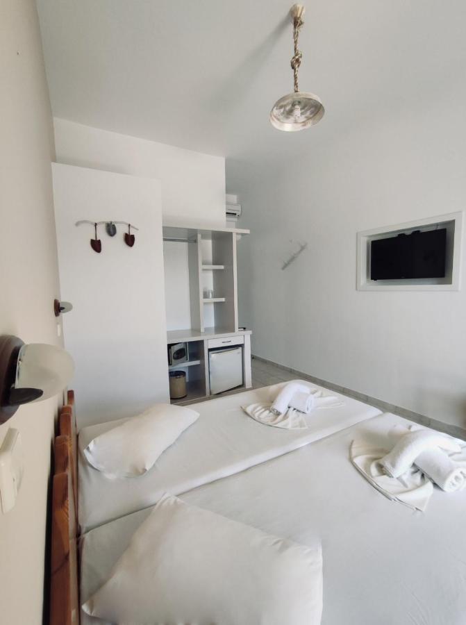 Hotel Aegeon مِلوبوتاس المظهر الخارجي الصورة